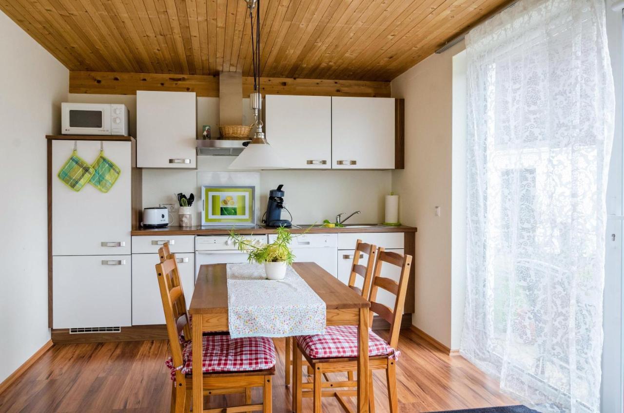 Ferienwohnung Erdgeschoss Uberlingen Esterno foto